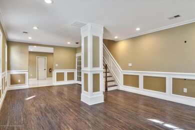 05-Living Room