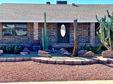 10421 W Salem Dr (55)