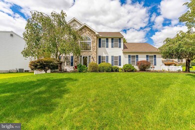 7 Calkins Dr, Reading, PA 19606 - photo 3