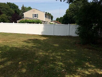 41 Reardon Ave, Riverside, RI 02915 - photo 3
