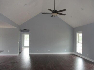 198 Gant Rd, Shelbyville, TN 37160 - photo 6