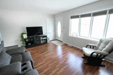 1434 S 19th St, Grand Forks, ND 58201 - photo 4