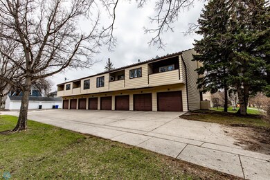 804 10th St S unit A6, Fargo, ND 58103 - photo 2