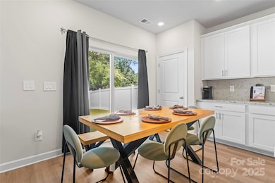 3008 Summit Oaks Rd, Charlotte, NC 28269 - photo 7