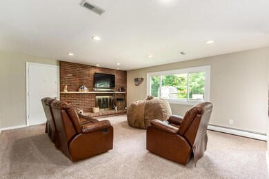 990 Barberry Ln, Columbus, OH 43213 - photo 5