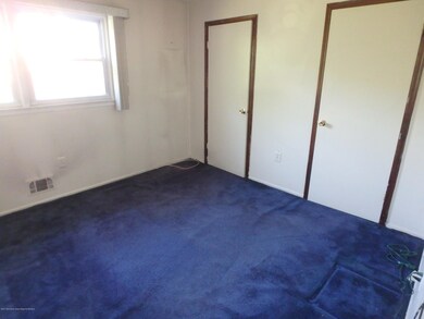 7 Matthew Ave, Kendall Park, NJ 08824 - photo 6