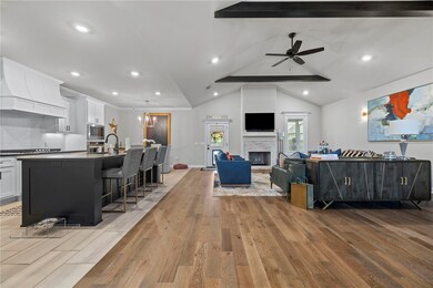 958 Budrio Ave, Tontitown, AR 72762 - photo 6