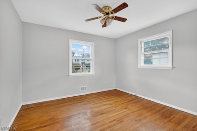 352 Myrtle Ave, Scotch Plains, NJ 07076 - photo 7