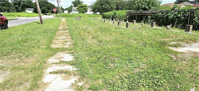 2301 Flood St, New Orleans, LA 70117 - photo 4