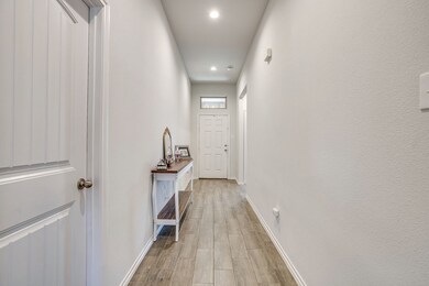 5828 Utopia Dr, Fort Worth, TX 76179 - photo 4