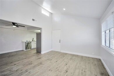 1701 E Katie Ave unit 10, Las Vegas, NV 89119 - photo 2