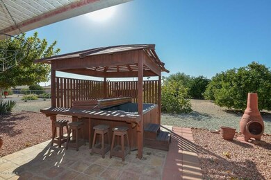 Backyard Gazebo-Hot Tub Spa
