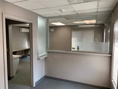 4 Peartree Way, Beaver, PA 15009 - photo 4