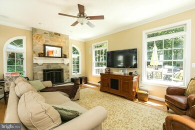 11 Spring Knoll Ct, Lutherville Timonium, MD 21093 - photo 6