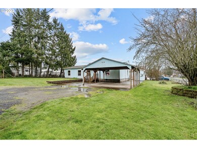 612 N Jackson St, Lafayette, OR 97127 - photo 2