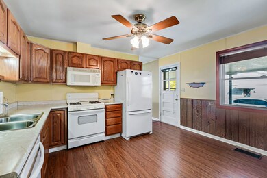 2404 Flicker Ln, Rolling Meadows, IL 60008 - photo 7