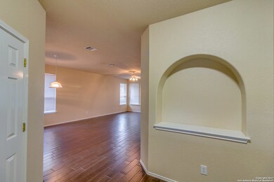 8510 Cap Rock View, San Antonio, TX 78255 - photo 5