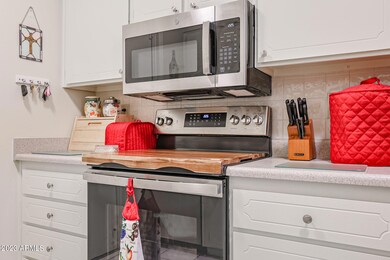 17655 N Del Webb Blvd, Sun City, AZ 85373 - photo 6