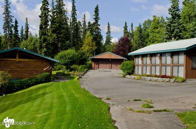 [photo 2254439] Driveway