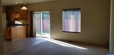 898 Harbour Ln NE, Keizer, OR 97303 - photo 2