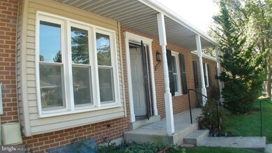 15017 Laurel Oaks Ln, Laurel, MD 20707 - photo 3