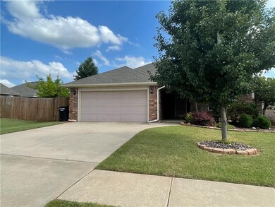 2408 SE 10th Place, Moore, OK 73160 - photo 2