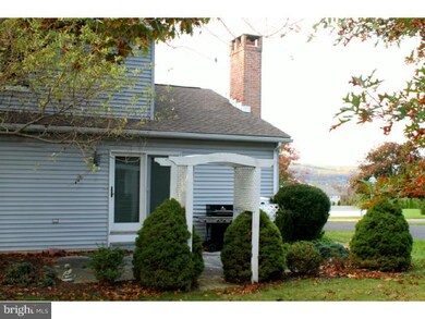 130 Crestview Dr, Barto, PA 19504 - photo 3