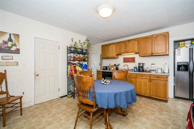 7 Wilder St, Nashua, NH 03060 - photo 6