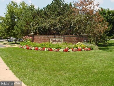 20271 Beechwood Terrace unit 103, Ashburn, VA 20147 - photo 2