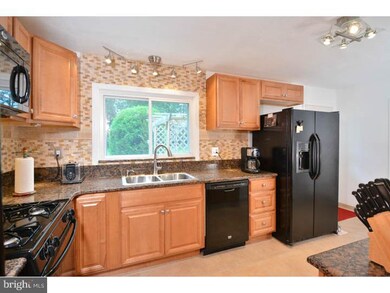 66 Walker Rd, Wayne, PA 19087 - photo 5