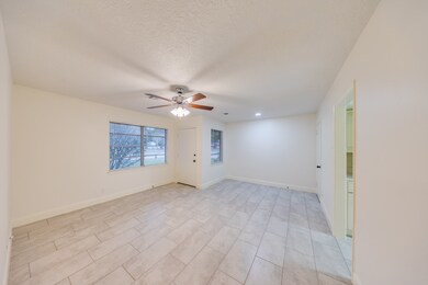 7401 Bretshire Dr, Houston, TX 77016 - photo 3