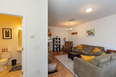 30 Sharpstone Ln, Durham, NC 27703 - photo 6