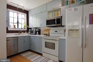 615 Wynnewood Rd, Ardmore, PA 19003 - photo 4