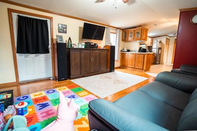 113 Beaver Rd, Sabattus, ME 04280 - photo 4