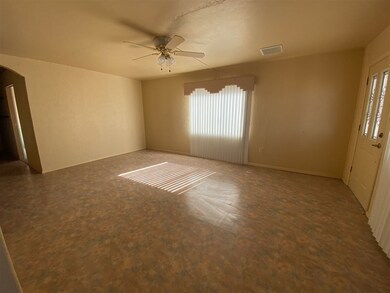 1702 Washington Ave, Alamogordo, NM 88310 - photo 2