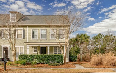 3-web-or-mls-2353 Kings Gate-4