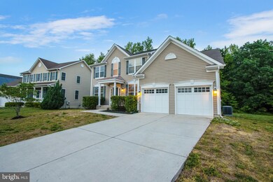 10347 Stewards Chance Ln, White Plains, MD 20695 - photo 2