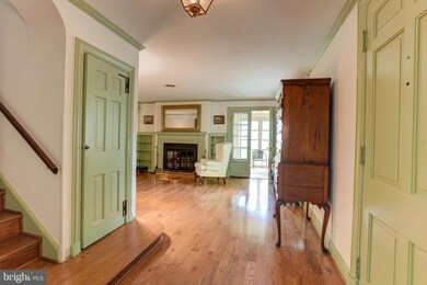 1304 Berwick Rd, Towson, MD 21204 - photo 4