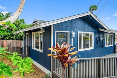 2042 Kahekili Hwy unit B, Wailuku, HI 96793 - photo 4