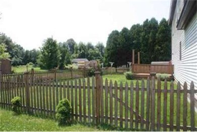 36 Swamp Rd, South Deerfield, MA 01373 - photo 3