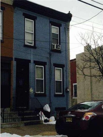 530 N 9th St, Camden, NJ 08102 - photo 4