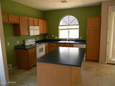 023-261544 - Kitchen 2