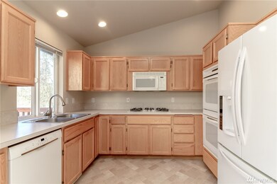 15349 105th Ave SE, Yelm, WA 98597 - photo 6