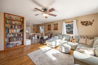 315 N Main St, Batesville, IN 47006 - photo 3