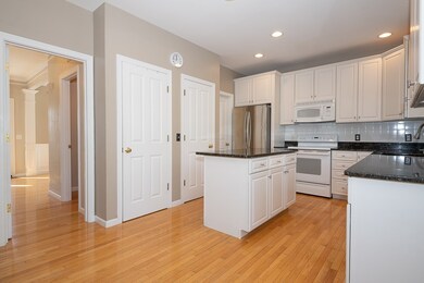 4 Pratt St, South Grafton, MA 01560 - photo 5