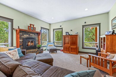 6036 Old Stage Rd, Central Point, OR 97502 - photo 6