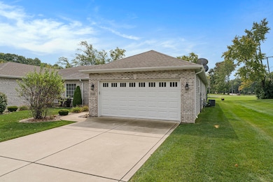 5547 Maggie Mae Ct, Crown Point, IN 46307 - photo 2