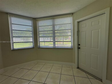 1501 NE 191st St unit C108, Miami, FL 33179 - photo 5