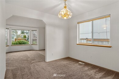 8215 186th St E, Puyallup, WA 98375 - photo 7