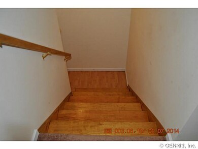 Other Beautiful and wide staircase